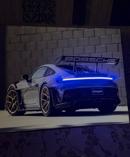 Blue gt3 porche